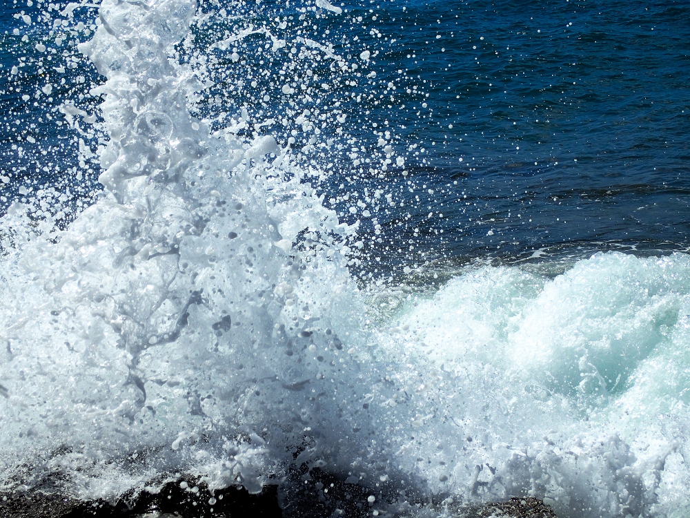Cloud Of Spray | UU-Fotografie – Ulrike Unterbruner
